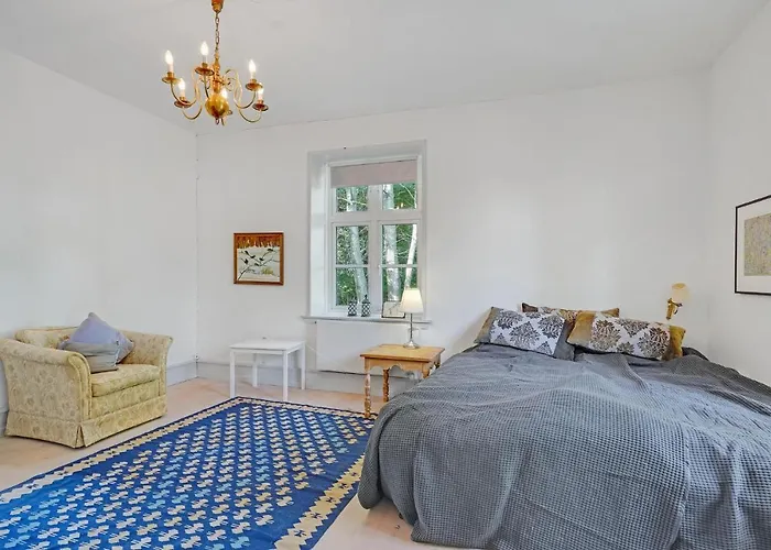 6 Bedroom Gorgeous In * Kvaerndrup