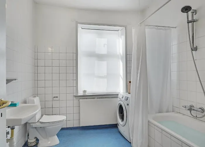 Дом отдыха 6 Bedroom Gorgeous In *